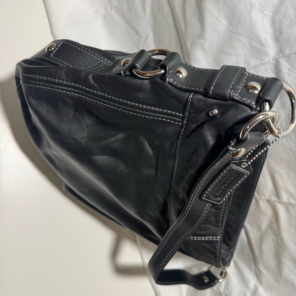 Coach Bag Black 'Zoe' E1032-F14706 Patent Leather Purse Hobo Shoulder Bag - Picture 3 of 9